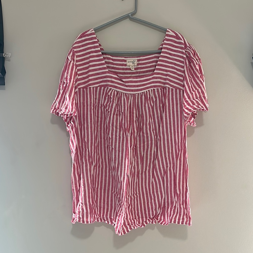 Terra & Sky Pink and White Flutter Sleeve Blouse